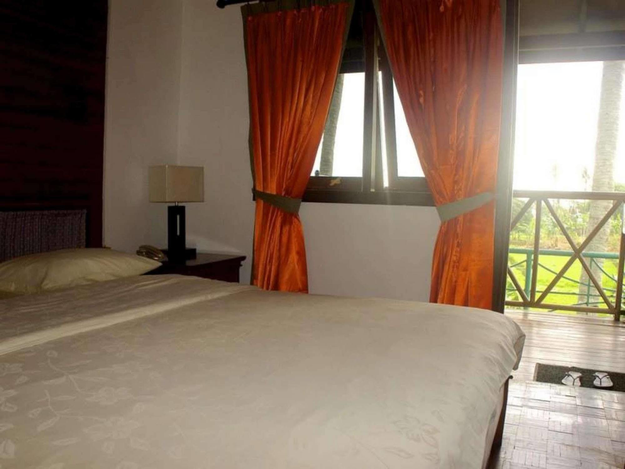 โอโย 1214 มาย ลากูซา Hotel Cimaja ภายนอก รูปภาพ
